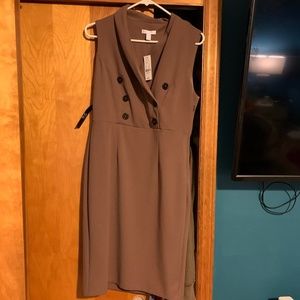 Dress for dinner and a date or work you pick!